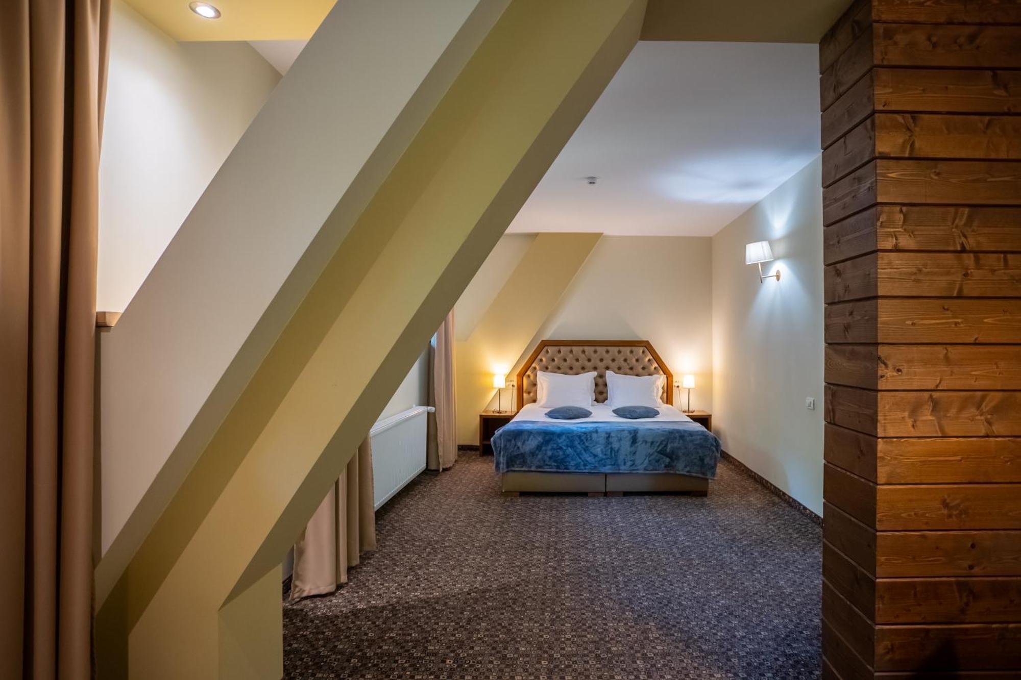 Opus Villa Sinaia Ngoại thất bức ảnh