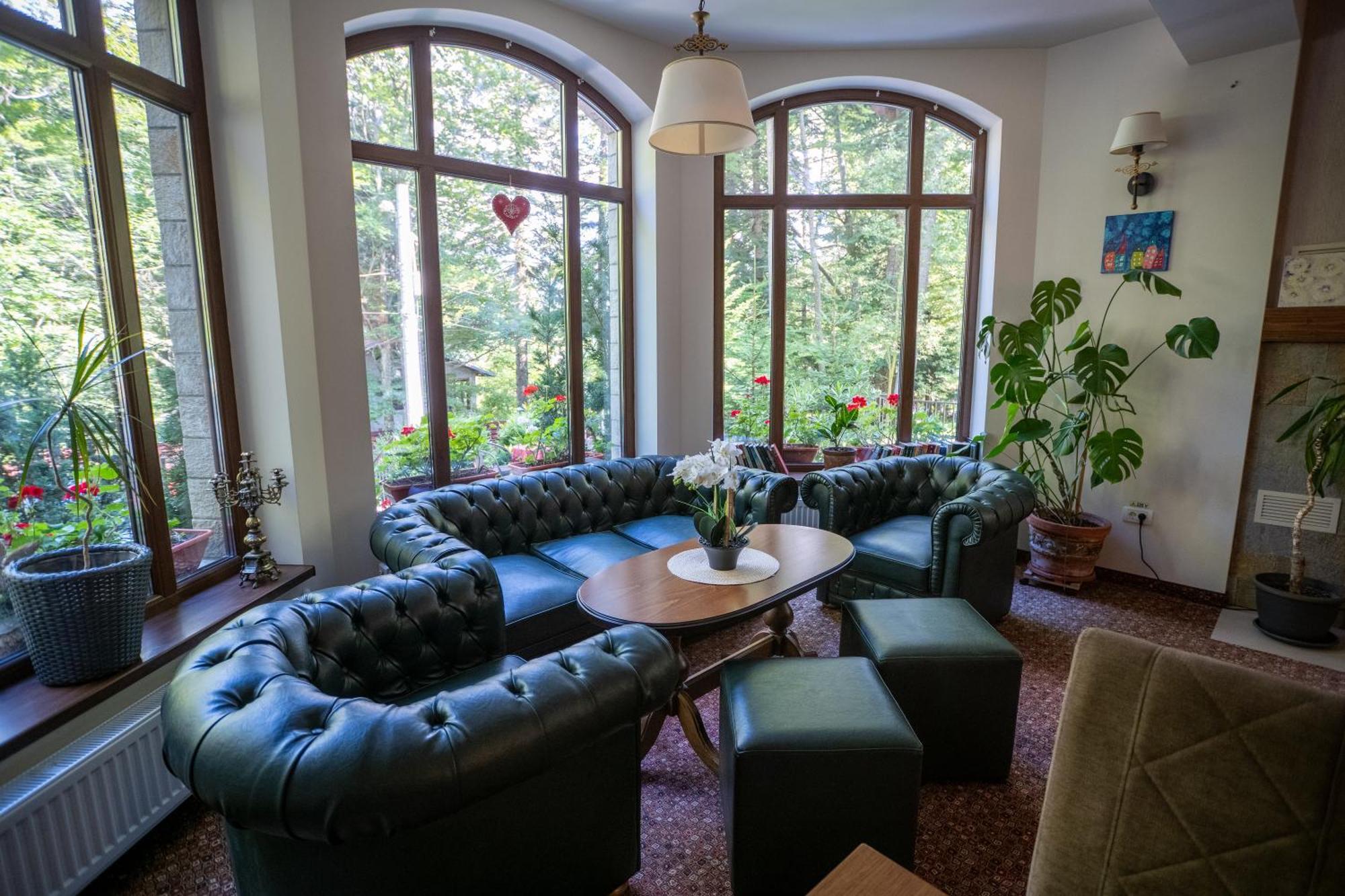 Opus Villa Sinaia Ngoại thất bức ảnh Interior of the hotel
