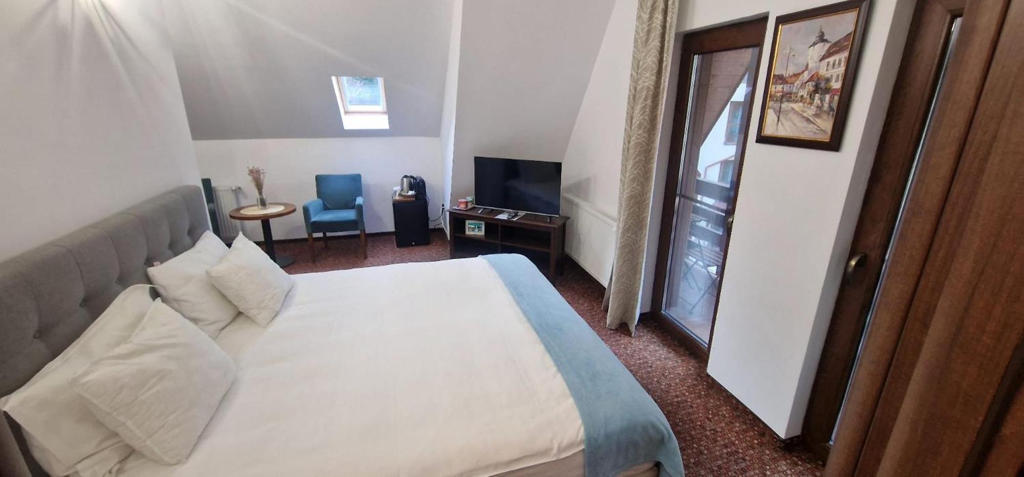 Opus Villa Sinaia Ngoại thất bức ảnh A room at the hotel